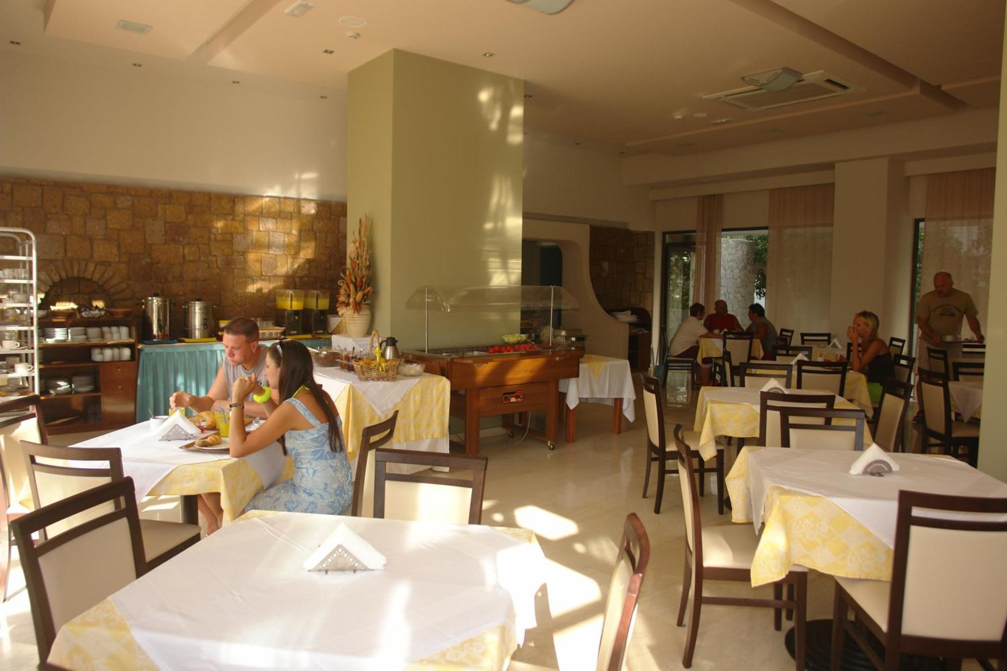 Saint Constantine Hotel Cidade de Kos Exterior foto
